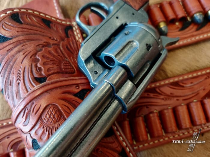 Colt Single Action Army Antique Finish revolver replica firearm