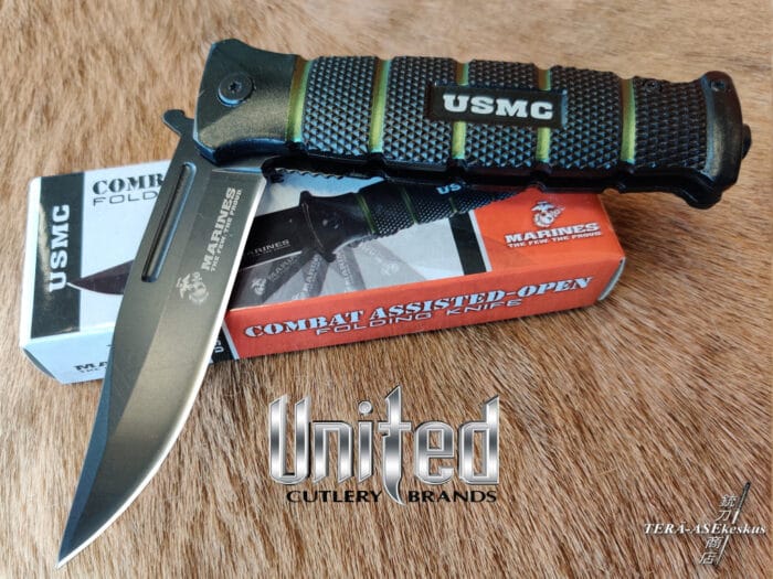United Cutlery USMC Combat Assisted Linerlock folding knife