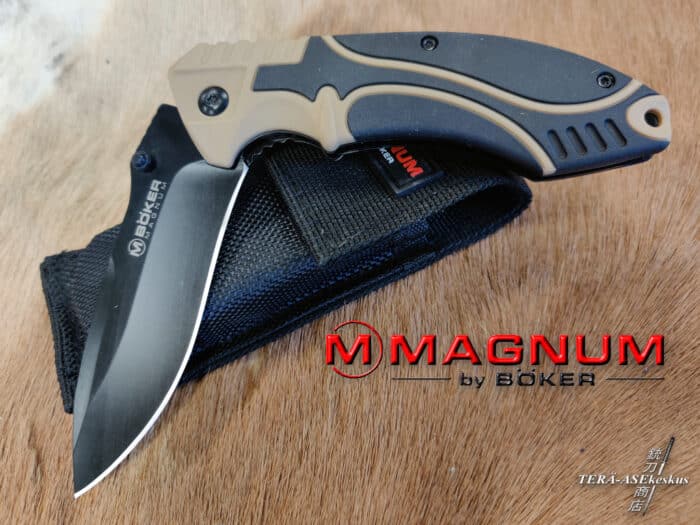 Böker Magnum Advance Desert Pro folding knife