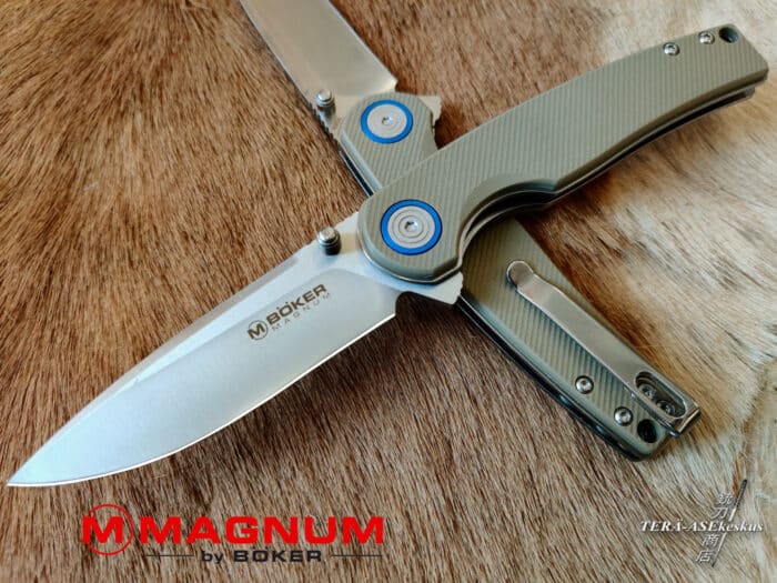 Böker Magnum Rekin folding knife