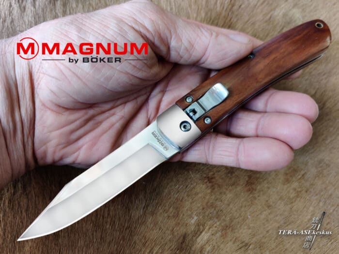 Böker Magnum Automatic Classic folding knife
