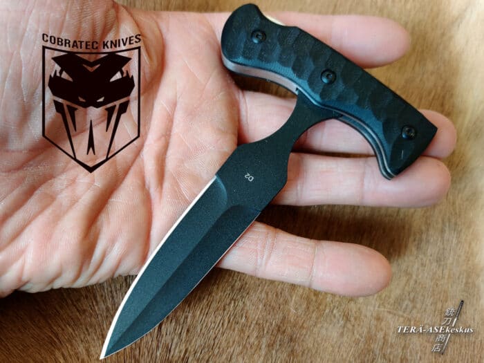 Cobratec Knives Black G10 Folding Push Dagger tikari