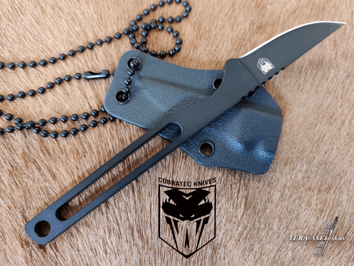 CobraTec Surgeon Black neck knife
