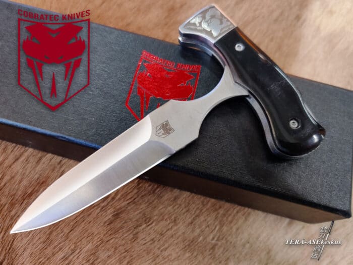 Cobratec Knives Folding Push Dagger taittuva nyrkkitikari