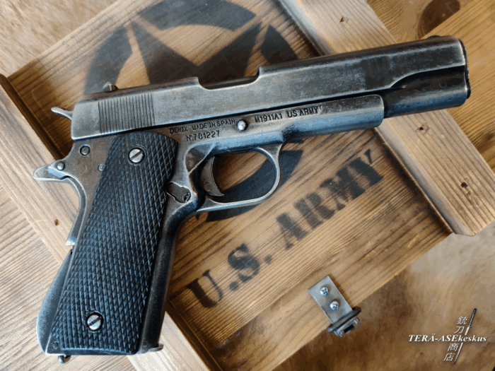 Denix Colt Government M1911 WWI Edition replica pistol