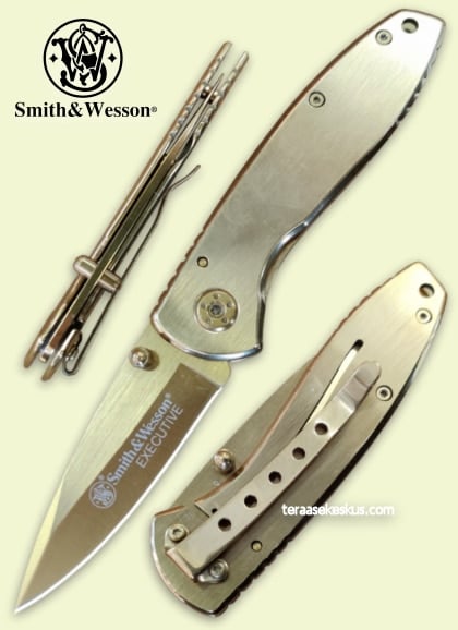 Smith & Wesson Executive Gold taittoveitsi