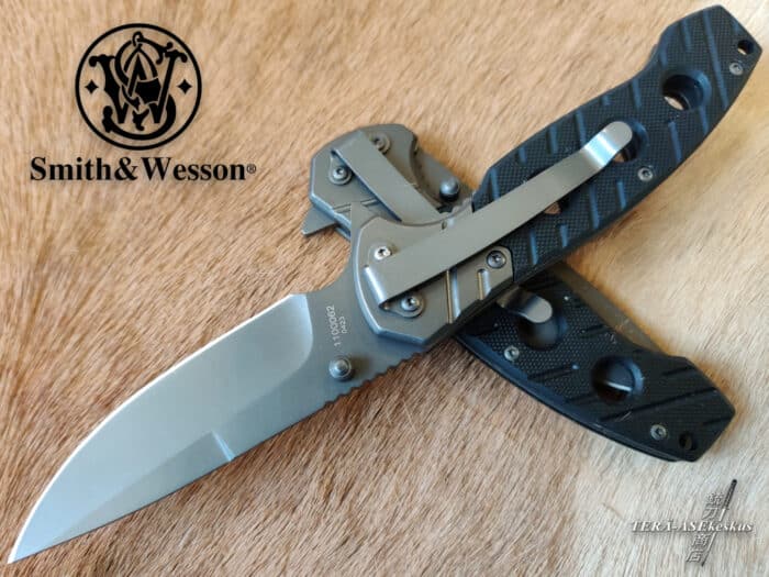 Smith & Wesson Duty One Linerlock folding knife