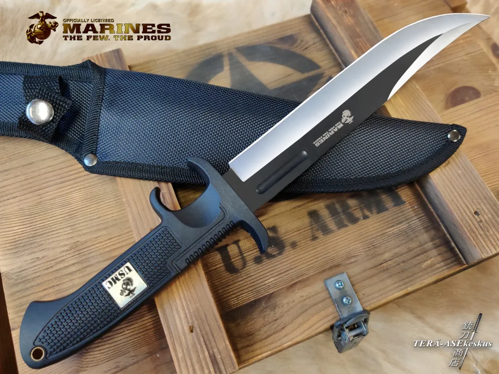 United Cutlery USMC Survivor’s Edge - The Ultimate Mission Knife