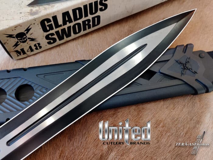United Cutlery M48 Gladius Sword miekka