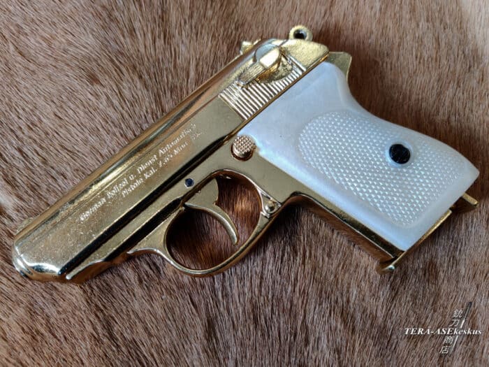 Denix Walther PPK Gold firearm replica pistol