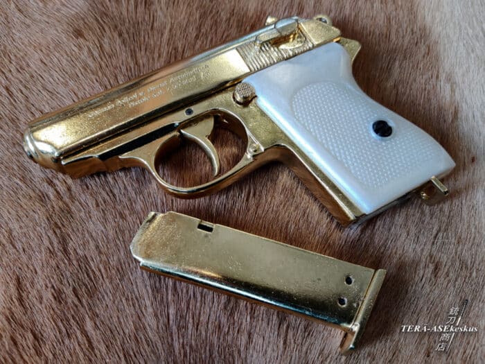 Walther PPK Gold pistoolireplika ja jäljitelmäase